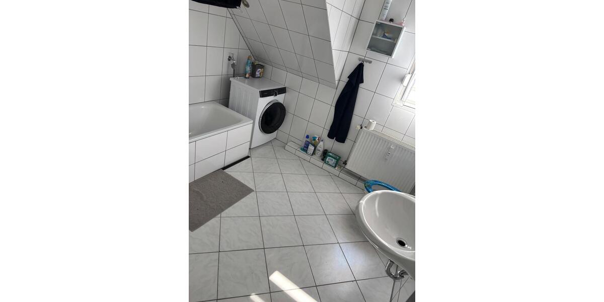 Etagenwohnung Herzogenrath - 3 Zimmer, 71 m&sup2;, 550&euro; | Angebot:25806812
