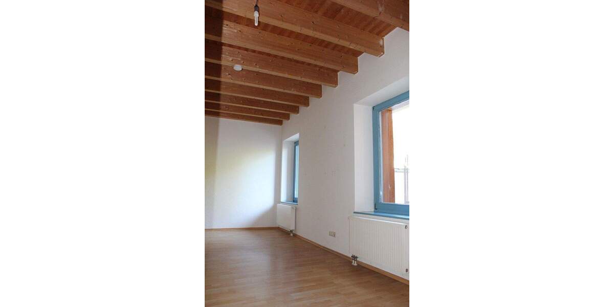 Reihenmittelhaus Eschweiler Röhe - 7 Zimmer, 178 m&sup2;, 338.000&euro; | Angebot:25782125