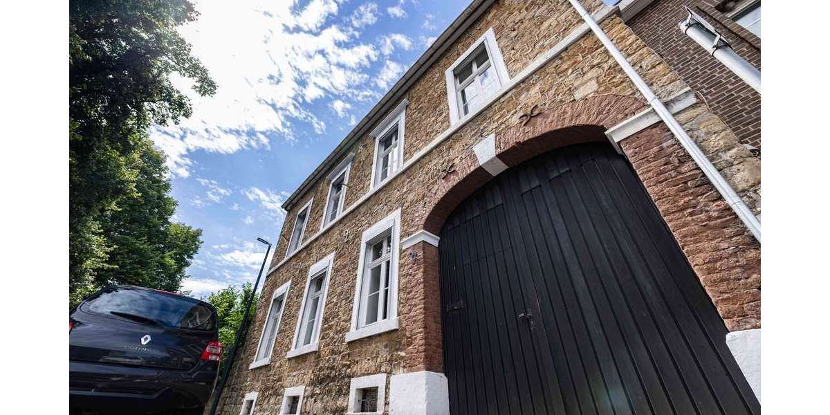 Einfamilienhaus Mausbach Mausbach - 8 Zimmer, 198 m&sup2;, 380.000&euro; | Angebot:26350939