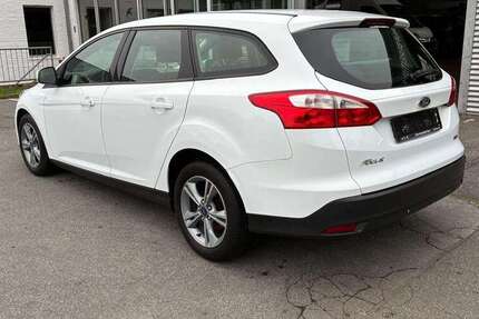 Ford Focus 63.000 km 6.950 € Übach-Palenberg 52531