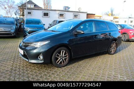 Toyota Auris 233.418 km 6.000 &euro; Würselen 52146
