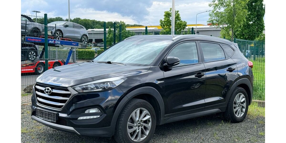 Hyundai TUCSON 178.000 km 10.800 &euro; Düren 52351