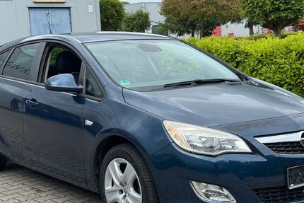 Opel Astra 101.525 km 5.500 &euro; Alsdorf 52477