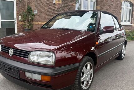VW Golf 194.000 km 2.999 &euro; Düren 52349