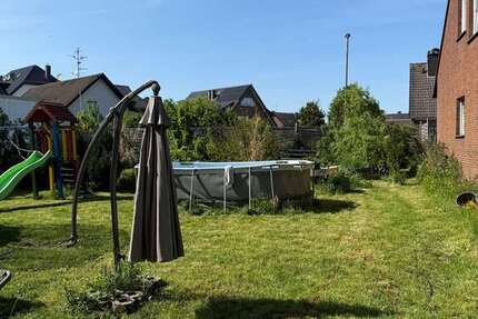 Grundstück zu verkaufen in Neuss 260.000 € 394 m²