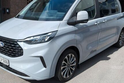 Ford Tourneo Custom 16.900 km 60.690 € Alsdorf 52477