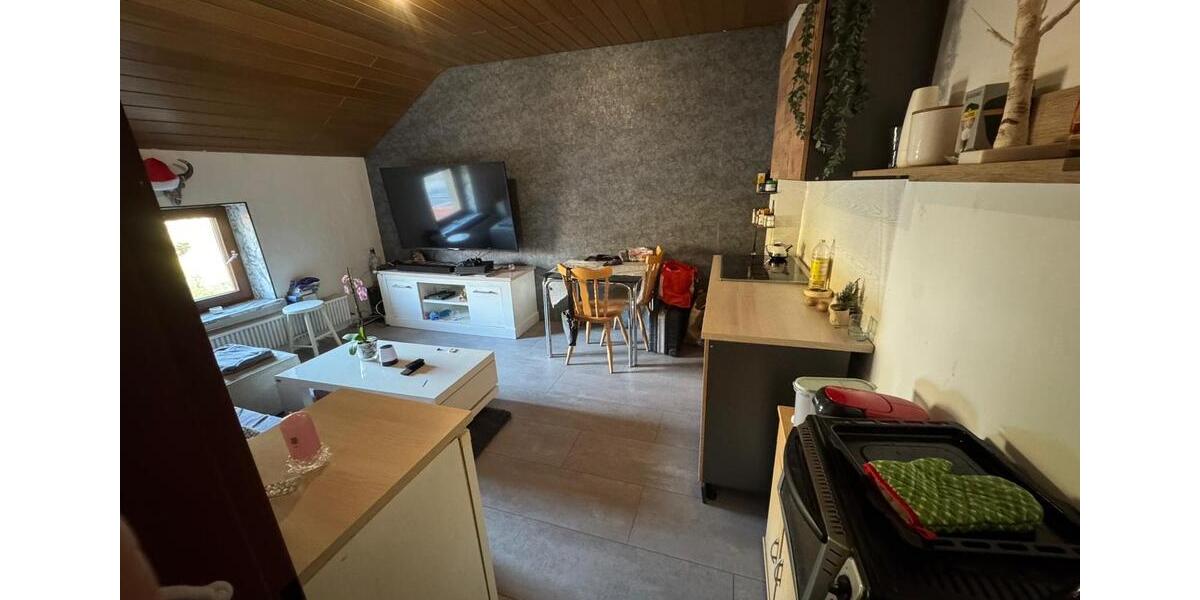 Dachgeschoßwohnung Stolberg (Rhld.) Büsbach - 1 Zimmer, 46 m&sup2;, 450&euro; | Angebot:26223529