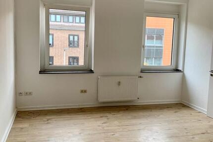 Jülich - Schöne Wohnung Zentrum, renoviert, hell, leise 2.5 zimmer