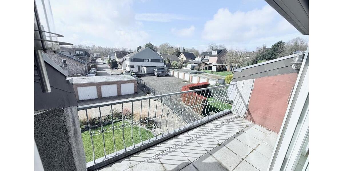 Dachgeschoßwohnung Herzogenrath - 2 Zimmer, 69 m&sup2;, 750&euro; | Angebot:25803657