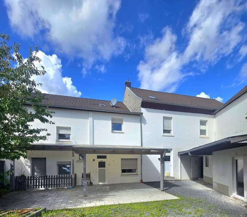 Haus zum Kaufen in Alsdorf 859.000 € 450 m²