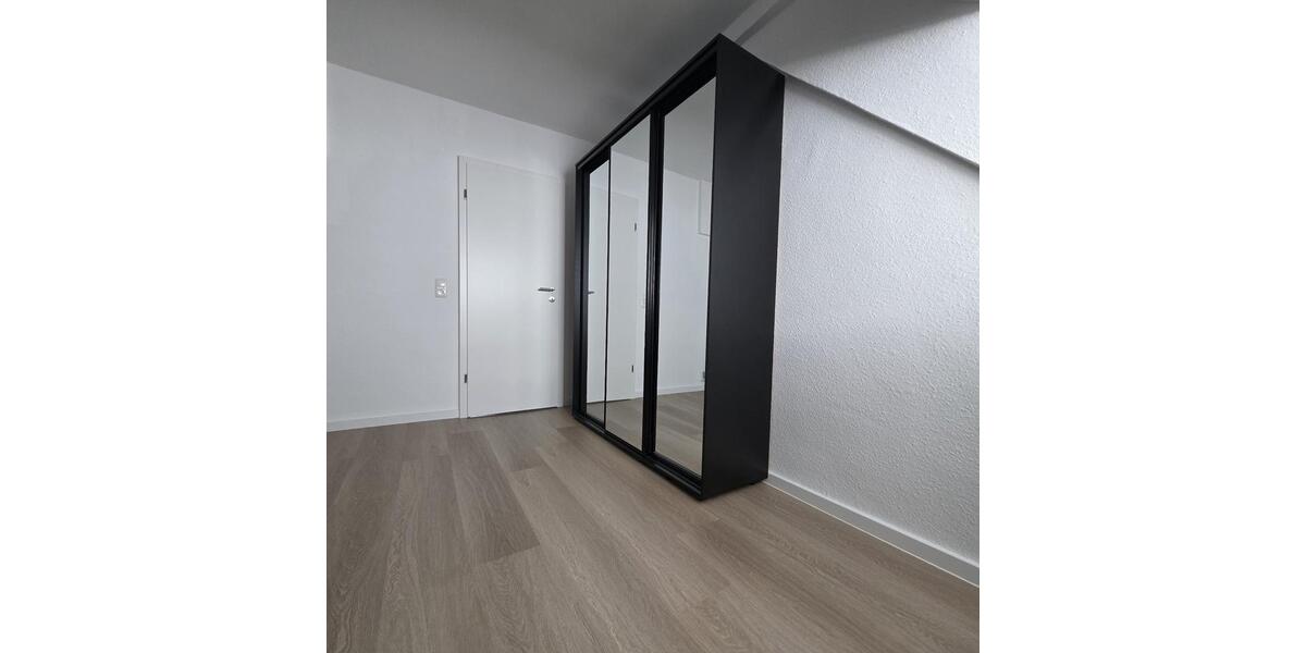Dachgeschoßwohnung Aachen Aachen-Mitte - 2 Zimmer, 39 m&sup2;, 199.900&euro; | Angebot:27157681