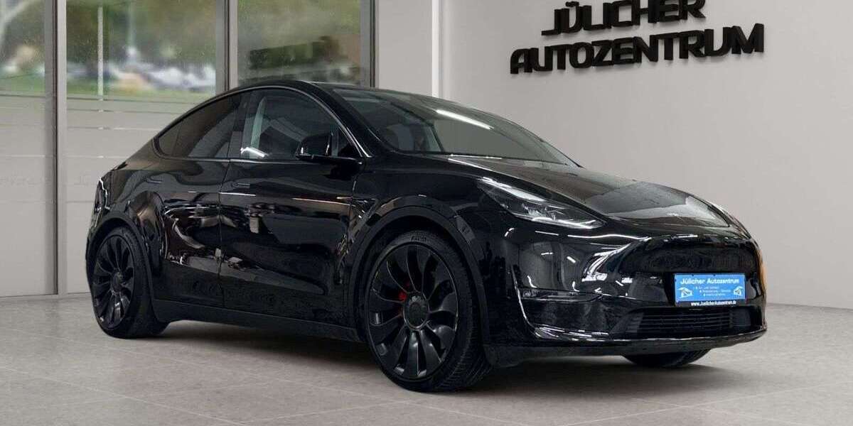 Tesla Model Y 64.553 km 37.290 &euro; Jülich 52428