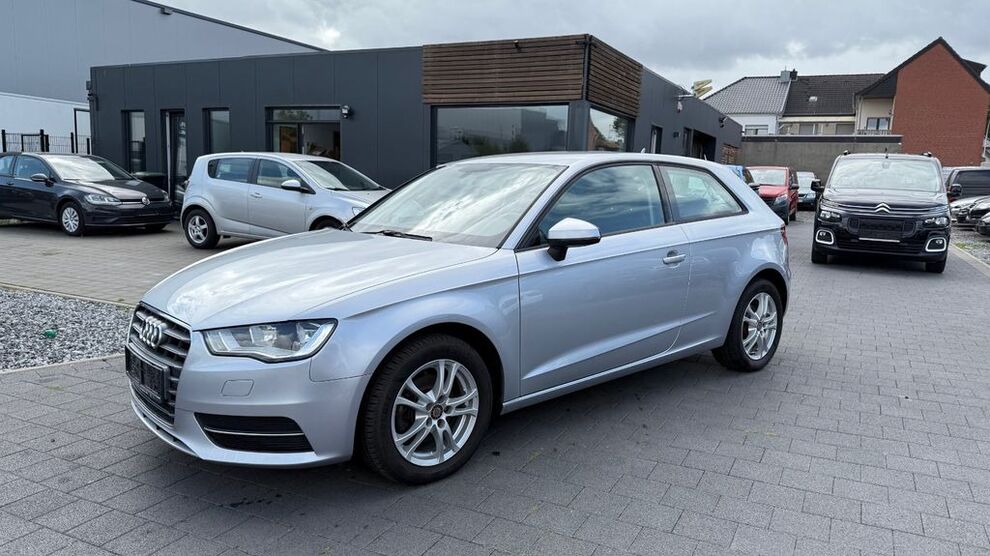 Audi A3 229.813 km 7.950 € Übach Palenberg 52531