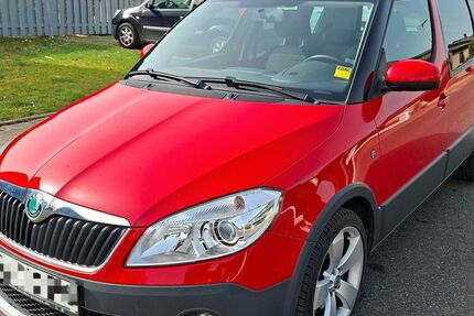 Skoda Roomster 89.000 km 6.100 &euro; Jülich 52428