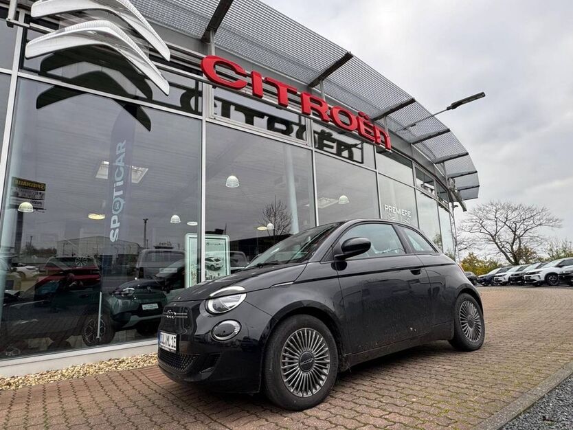 Fiat 500 23.554 km 24.990 € Jülich 52428