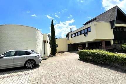 Haus zum Kaufen in Nideggen Rath 668.000 € 300 m² 9 zimmer