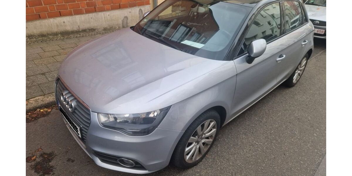 Audi A1 90.000 km 12.200 € Aachen 52066