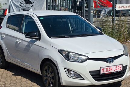 Hyundai i20 141.490 km 2.999 &euro; Düren 52353