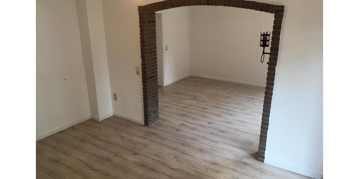 Einfamilienhaus Stolberg (Rhld.) Gressenich - 5 Zimmer, 140 m&sup2;, 1.075&euro; | Angebot:26229003