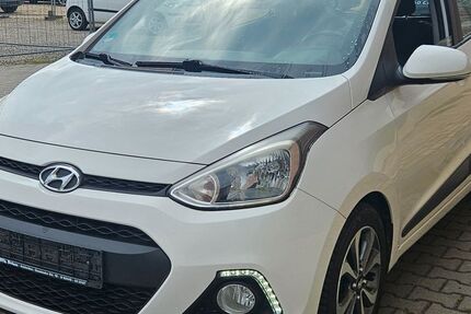 Hyundai i10 179.000 km 2.299 &euro; düren 52349