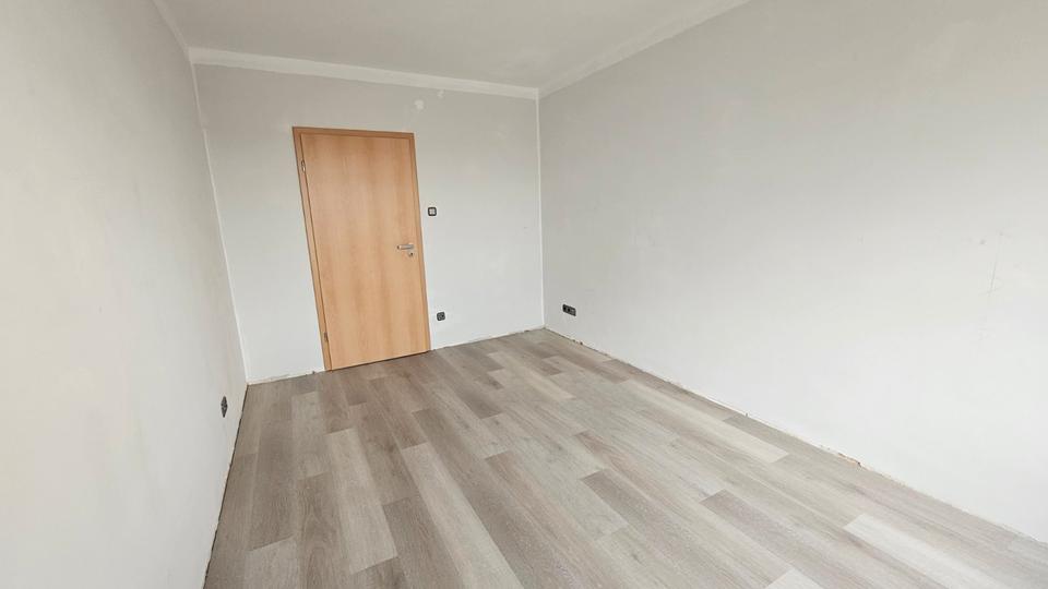 Erdgeschoßwohnung Düren - 3 Zimmer, 81 m&sup2;, 210.000&euro; | Angebot:26876153