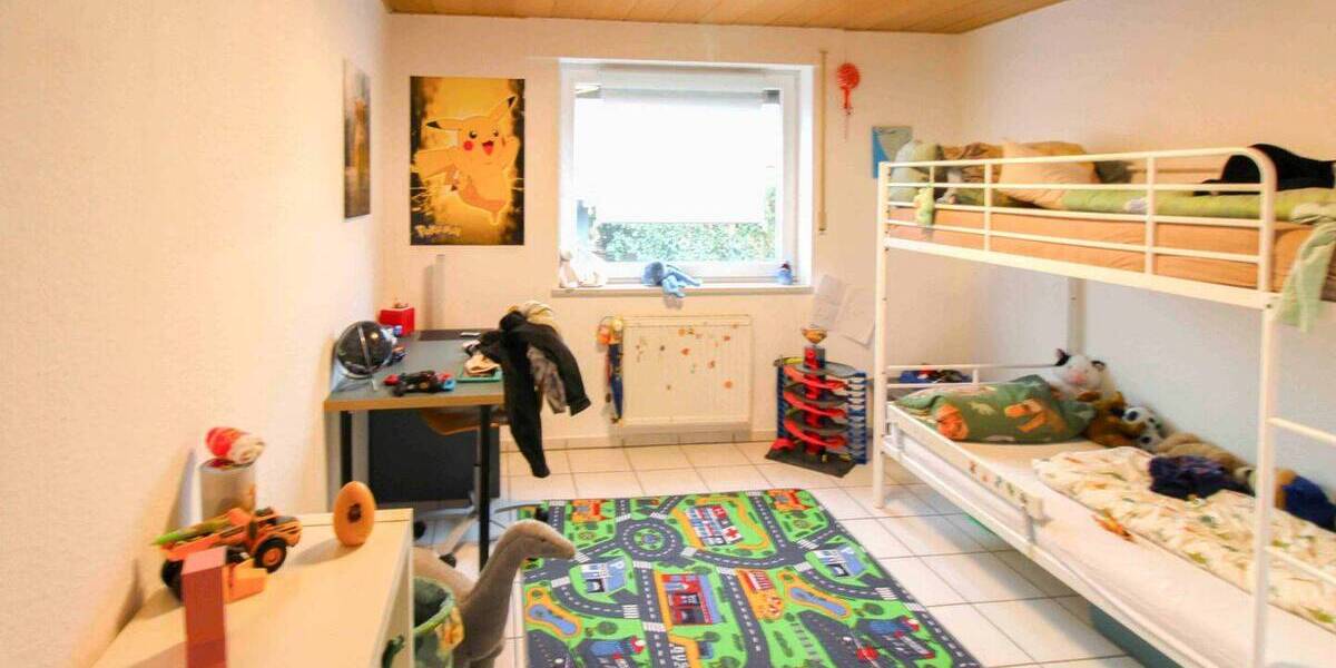 Mehrfamilienhaus, Wohnhaus Hürtgenwald Kleinhau - 8 Zimmer, 220 m&sup2;, 315.000&euro; | Angebot:26307597