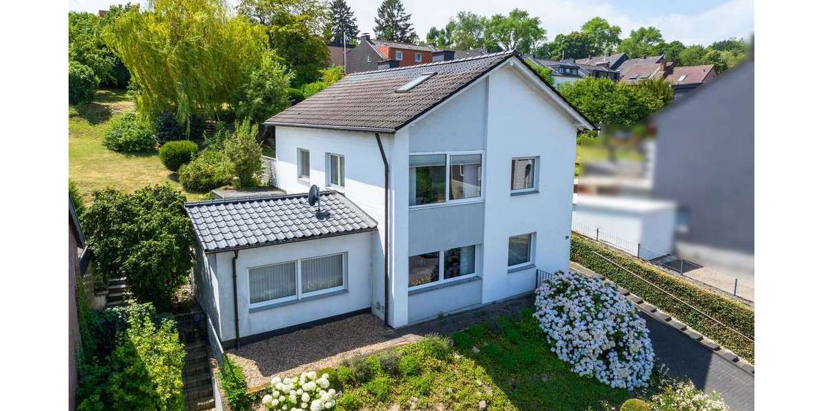 Einfamilienhaus Stolberg (Rheinland) Büsbach - 4 Zimmer, 139 m&sup2;, 303.000&euro; | Angebot:27140851