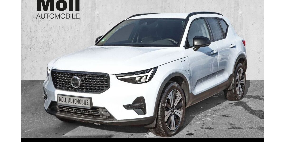 Volvo XC40 15.727 km 34.980 &euro; Aachen 52078