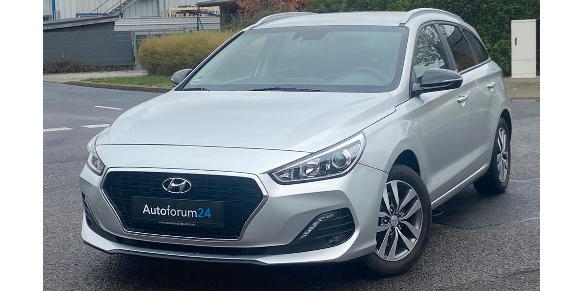 Hyundai i30 81.000 km 11.250 &euro; Jülich 52428