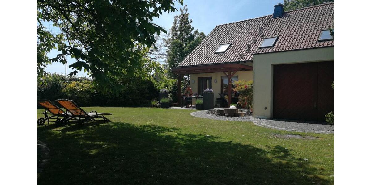 Einfamilienhaus Gangelt - 5 Zimmer, 180 m&sup2;, 1.870&euro; | Angebot:26086701