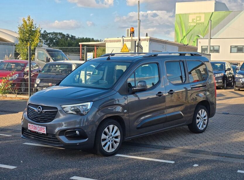Opel Combo 208.000 km 8.999 € Düren 52353