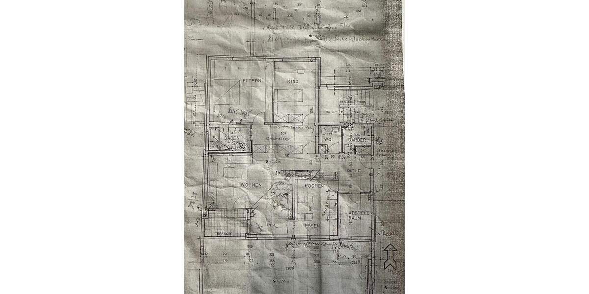 Schickes, modernes 2-Familienhaus mit drei Garagen in 52382 Niederzier 8 zimmer