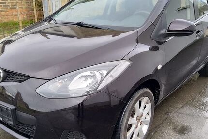 Mazda 2 100.619 km 4.000 &euro; Alsdorf 52477