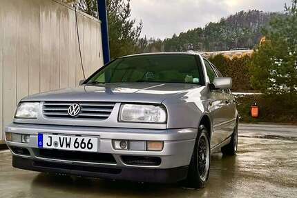 VW Vento 134.632 km 2.800 € aachen 52070