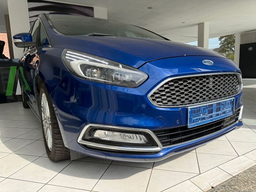 Ford S-Max 190.862 km 11.800 € Aachen 52080