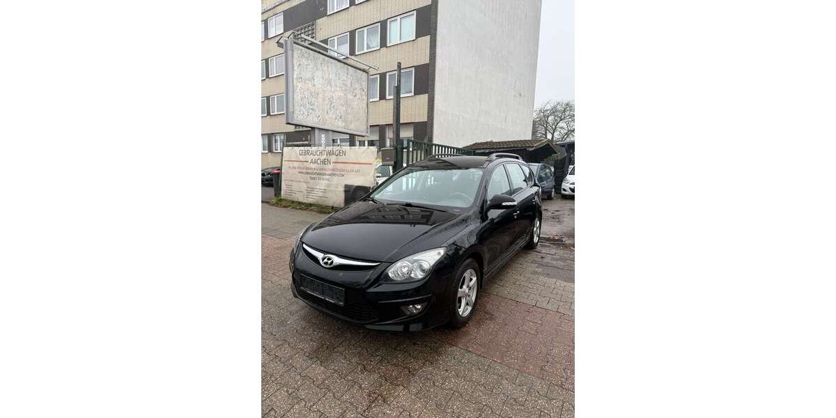 Hyundai i30 228.451 km 3.601 &euro; Aachen 52070