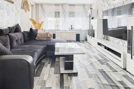 Wohnung zum Kaufen in Düren Mariaweiler 99.000 € 80 m² 3 zimmer