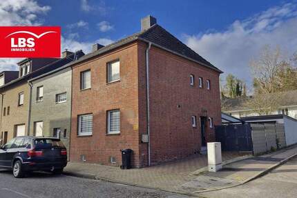 Ankommen & Wohlfühlen: Fertig renoviertes Haus mit Charme 3 zimmer