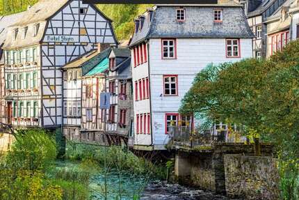 Haus Monschau - 14 Zimmer, 280 m&sup2;, 379.000&euro; | Angebot:27348784