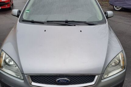 Ford Focus 207.700 km 1.950 &euro; Eschweiler 52249