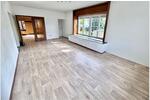 Einfamilienhaus Jülich - 10 Zimmer, 280 m&sup2;, 999&euro; | Angebot:25456904