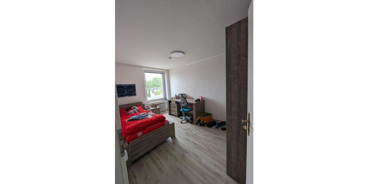 Etagenwohnung Eschweiler - 4 Zimmer, 112 m&sup2;, 952&euro; | Angebot:26478504