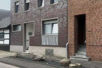 Wohnung zum Mieten in Gürzenich 650 € 91 m²