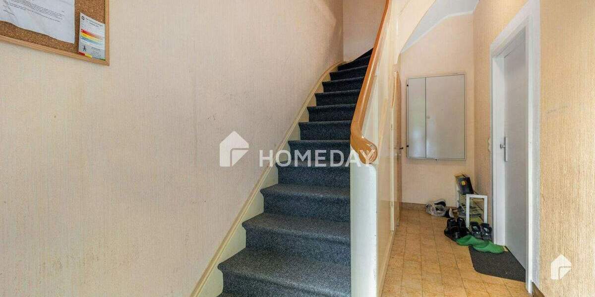 Mehrfamilienhaus, Wohnhaus Alsdorf - 6 Zimmer, 152 m&sup2;, 220.000&euro; | Angebot:25820157