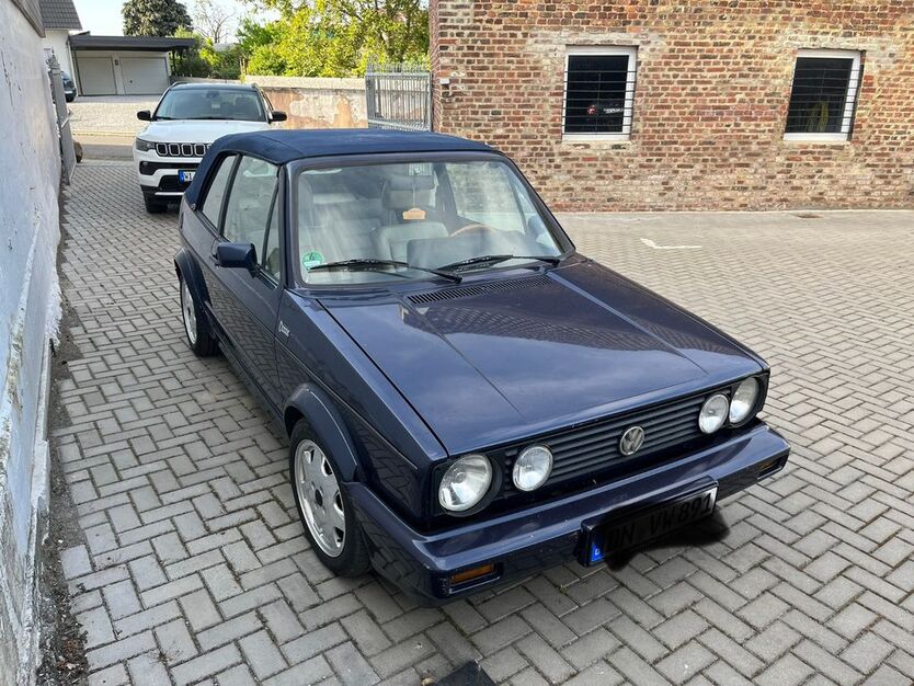 VW Golf 111.000 km 6.199 € Linnich 52441