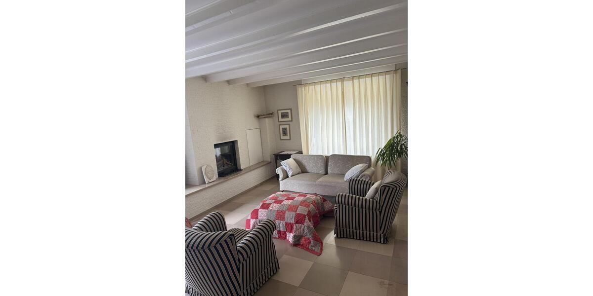 Einfamilienhaus Kreuzau - 7 Zimmer, 200 m&sup2;, 1.850&euro; | Angebot:26137348