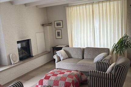 Haus Kreuzau - 7 Zimmer, 200 m&sup2;, 1.850&euro; | Angebot:26137348