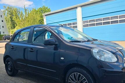 Nissan Micra 158.000 km 2.300 &euro; Aachen 52068