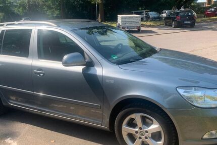 Skoda Octavia 144.000 km 7.400 € Eschweiler 52249