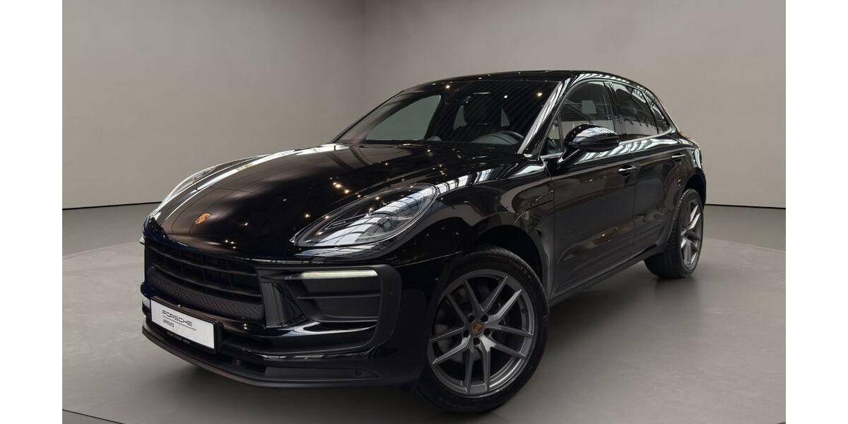 Porsche Macan 31.081 km 70.800 &euro; Aachen 52068